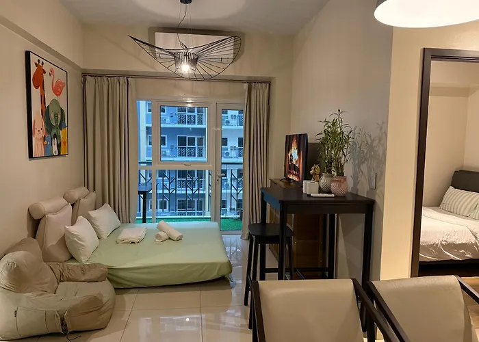 Modern Cozy 2br Next To Okada, Near Moa & Naia