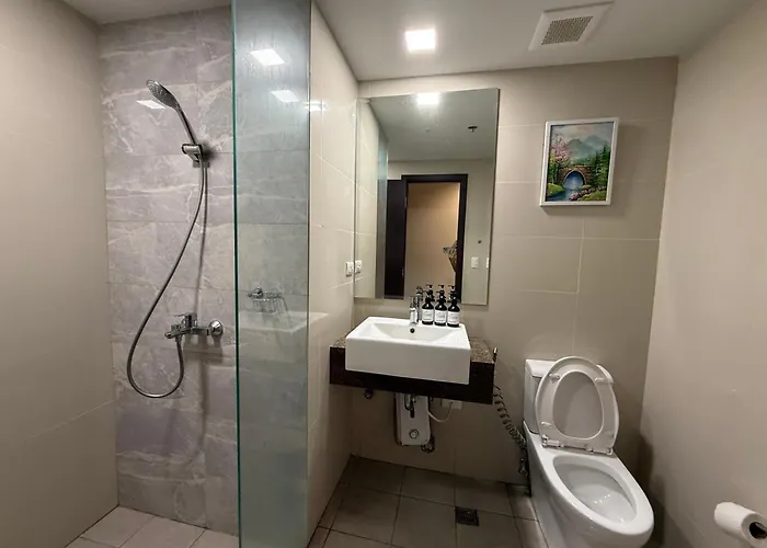 Modern Cozy 2br Next To Okada, Near Moa & Naia * Manila