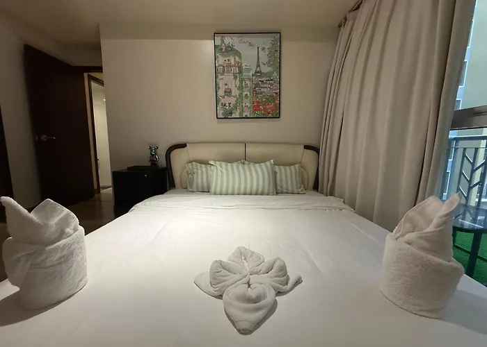 Modern Cozy 2br Next To Okada, Near Moa & Naia Manila
