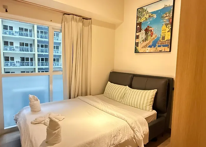 Modern Cozy 2br Next To Okada, Near Moa & Naia *